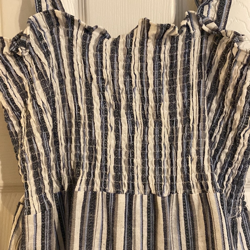 Boutique Smocked Striped Blue and White Midi Dress Large - Picture 2 of 5